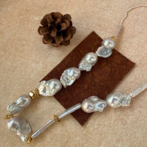 barn style large baroque pearl necklace