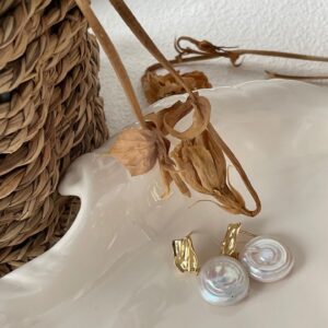 never setting sun pearl drop earrings