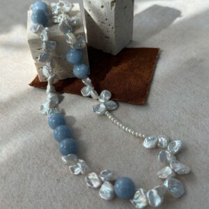 blue petal stone & keshi pearl choker necklace