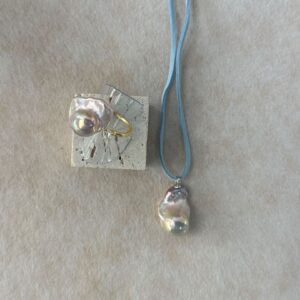 iridescent baroque pearl velvet cord necklace